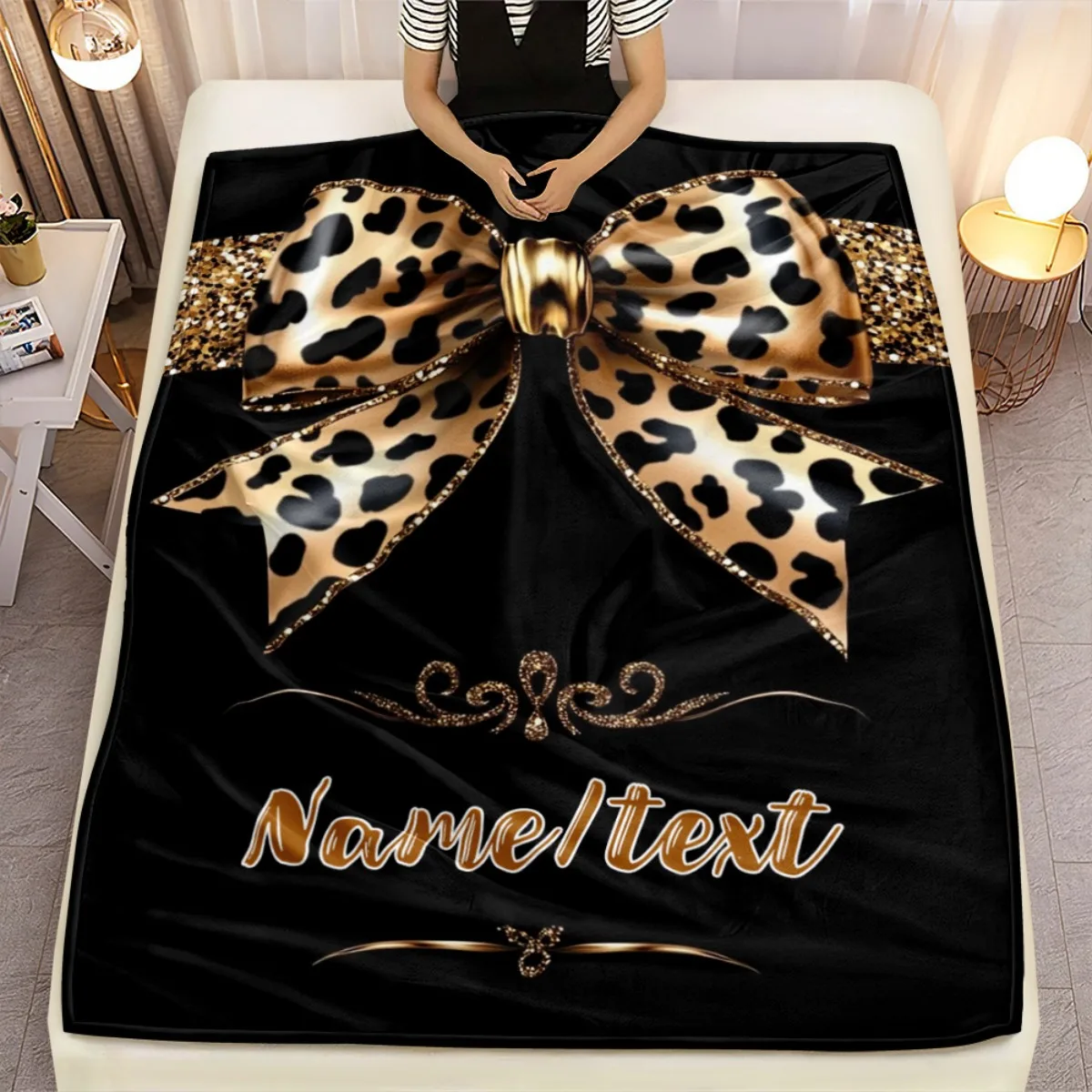 

Фланелевое одеяло с леопардовым бантом и индивидуальным именем — индивидуальный всесезонный диван, подарок для путешествий