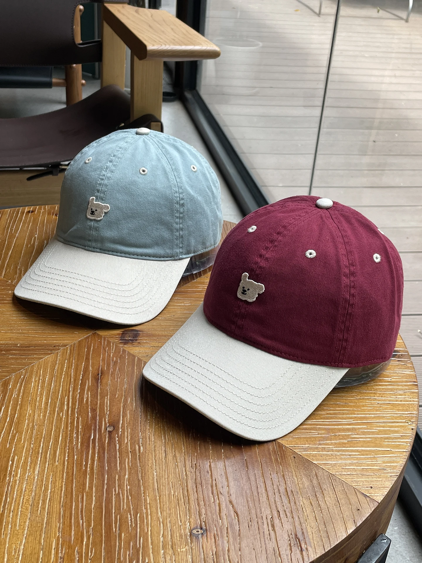 

Soft top baseball hat, male and female couples, four-season sunshade, sunscreen, color matching cap, women