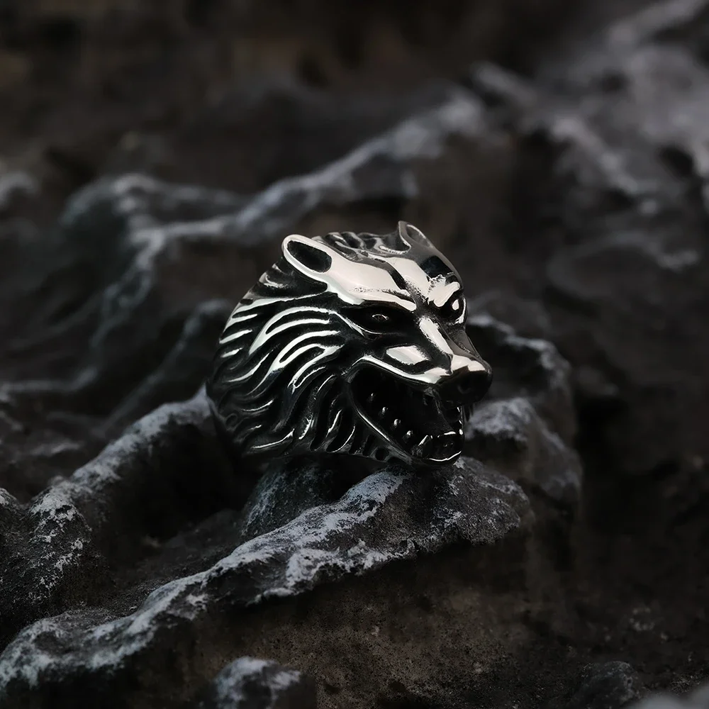 European and American Retro Men\'s Titanium Steel Ring Personalized Animal Wolf Head Stainless Steel Ring Jewelry