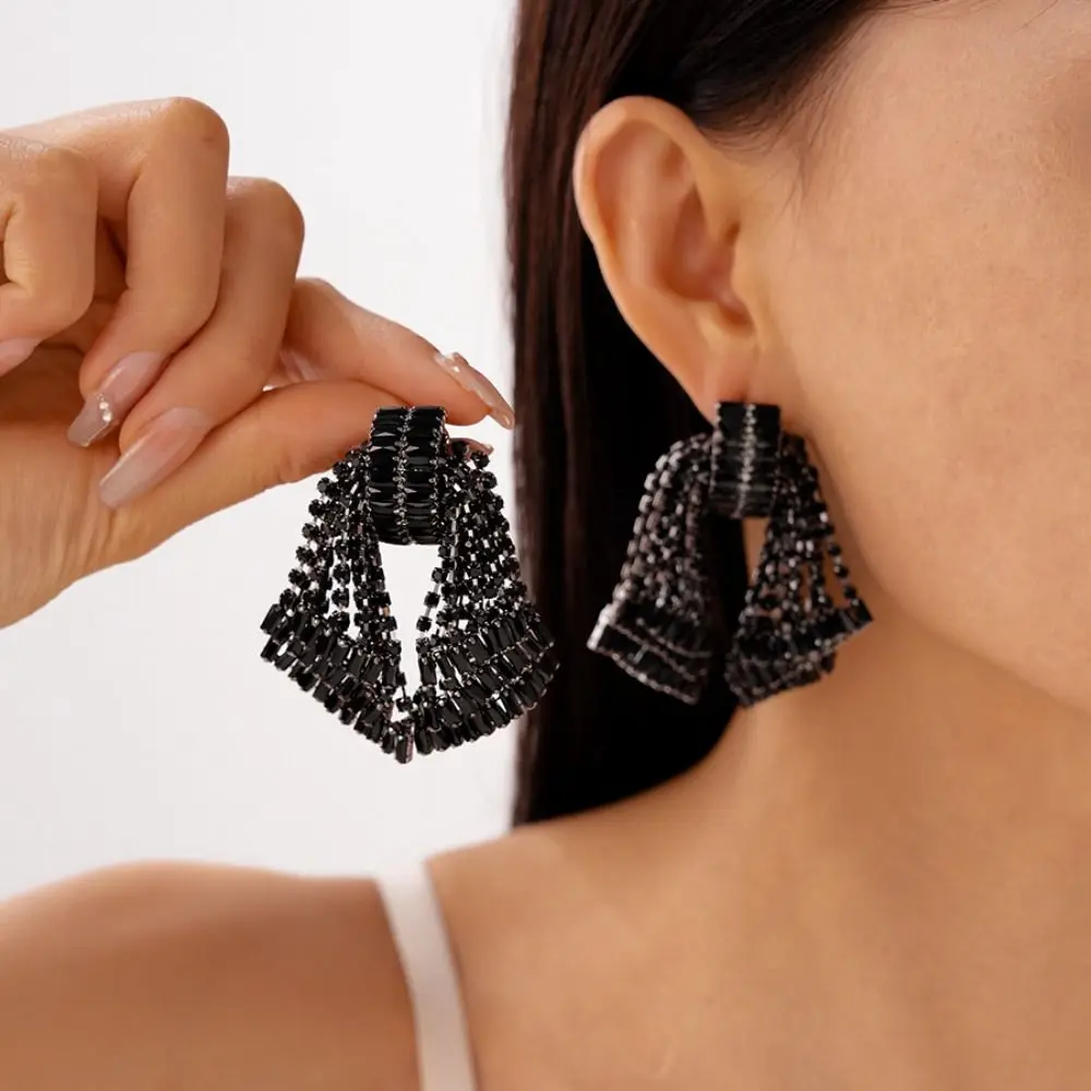 

Crystal Shining Rhinestone Earrings Tassel Elegant Bowknot Drop Earrings Women Ear Jewelry Exquisite Exaggerated Earring Party