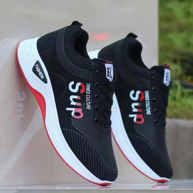 Male sneakers Men\'s breathable mesh lightweight casual sports shoes summer soft sole outdoor running shoes youth walking shoes