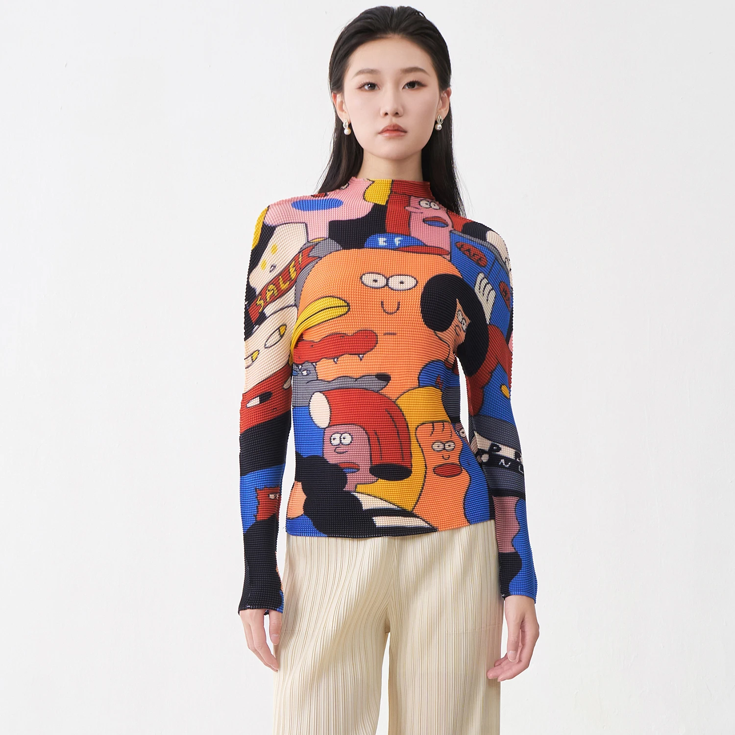 

Плиссированный топ Miyake, последняя женская модная футболка, эластичная плиссированная рубашка с принтом, свободный повседневный топ, прямая продажа с фабрики