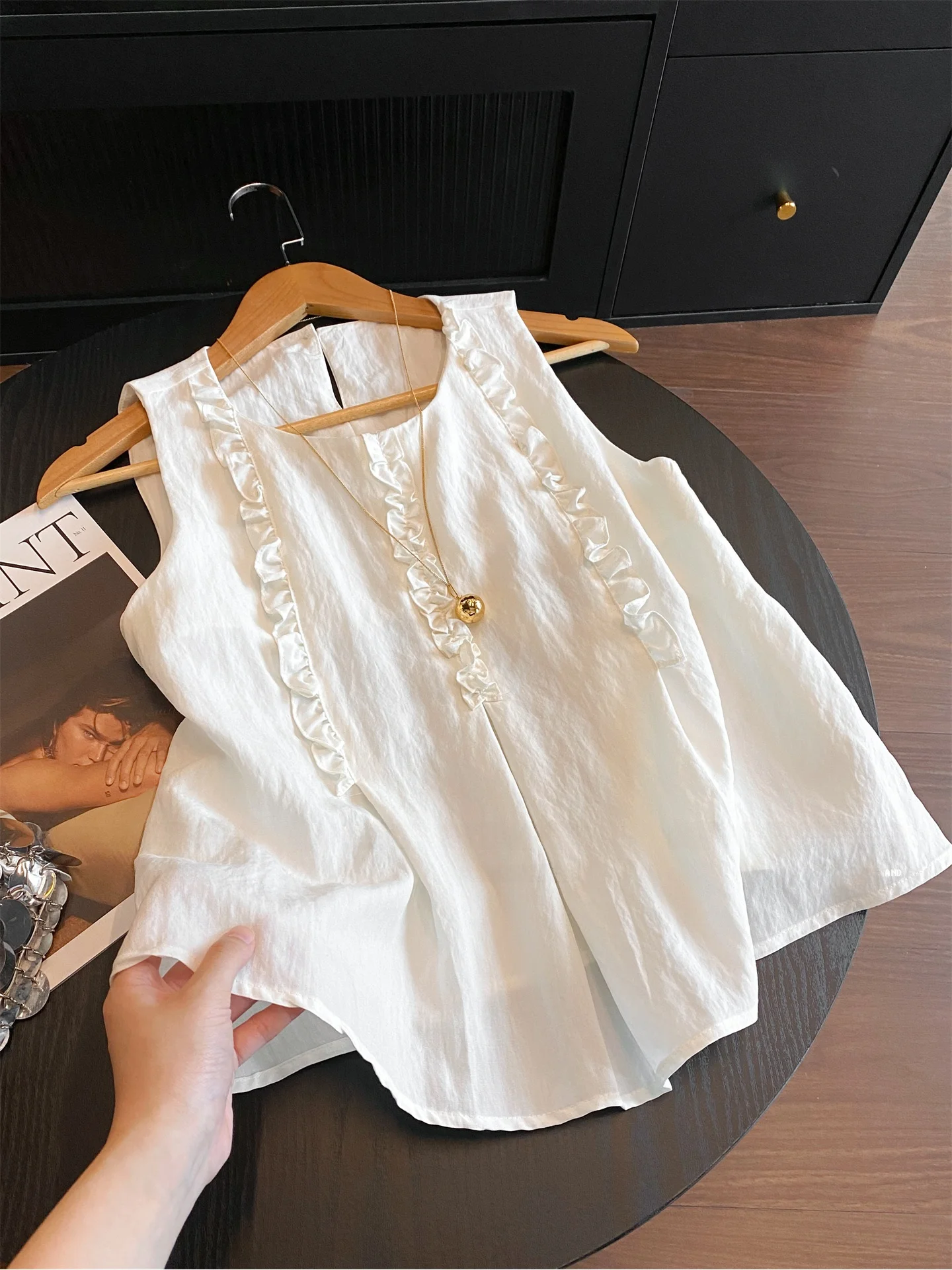 

Белый удобный круглый льняной жилет, женский летний новый лоскутный деревянный дышащий топ свободного покроя