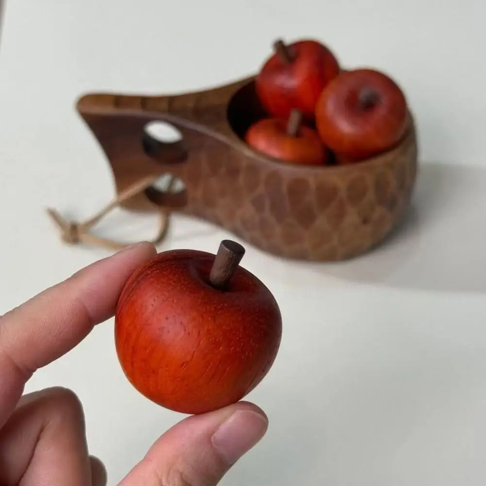 Figurine de fruit décorative pour la maison, petite sculpture décorative en bois pour armoire