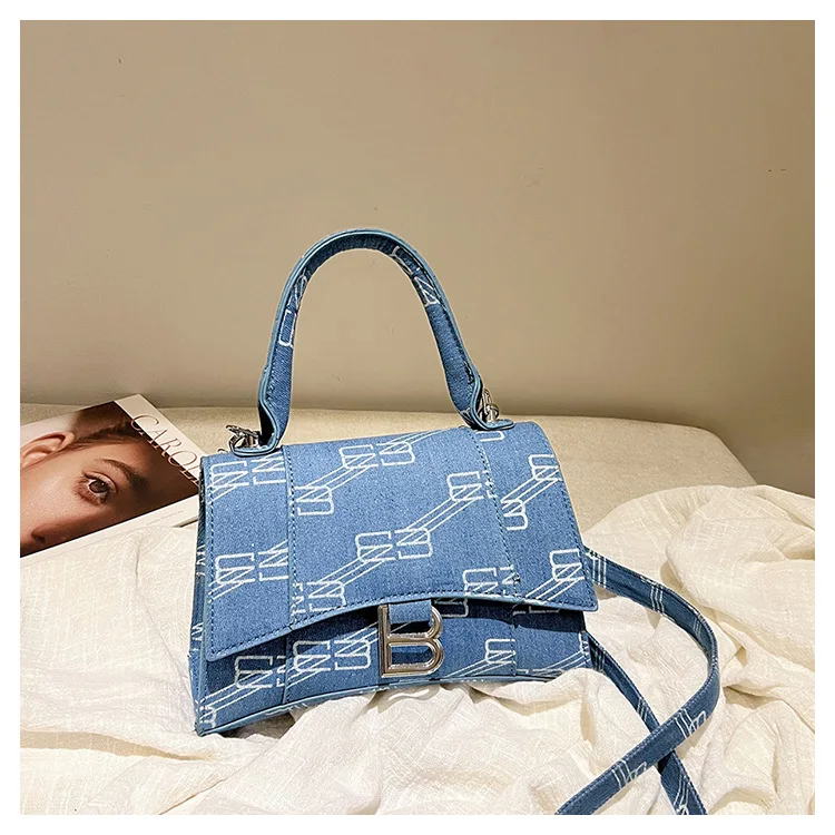 

2025 Denim Hourglass Bag, Vintage Inspired Shoulder Bag, Unique Crossbody Purse, Retro & Versatile Underarm Bag