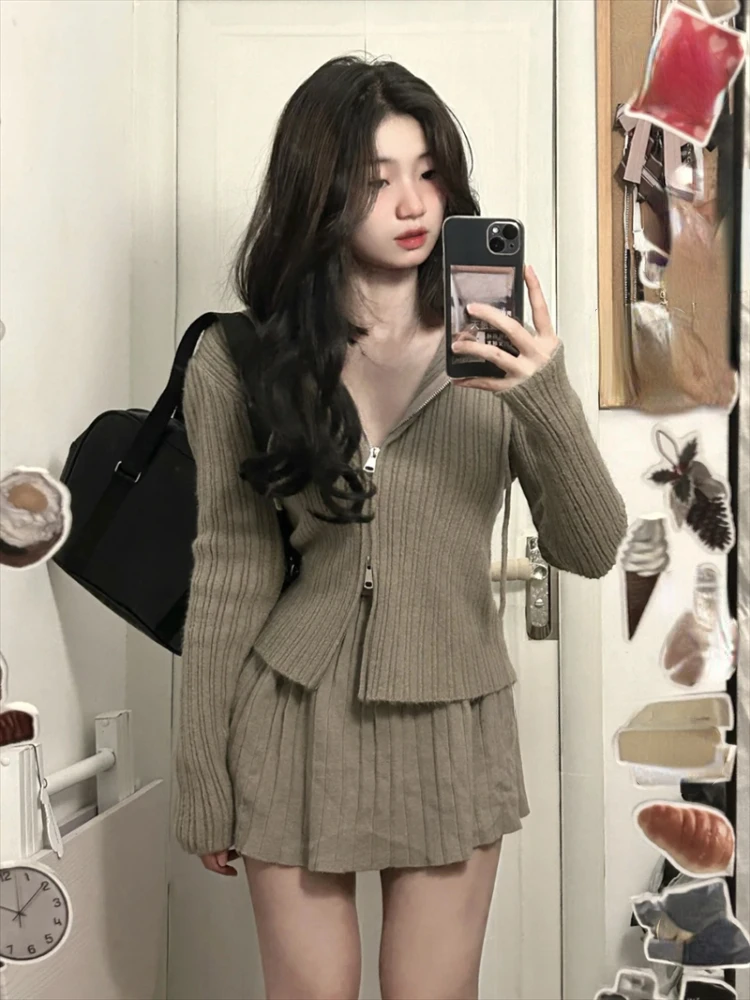 Korean Fashion Women 2 Piece Set Casual Zipper Sweater Blouse + Elegant Slim Mini Skirt Party Pure Color Clothing 2023 Autumn