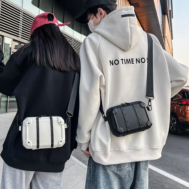 New Men Bag Fashion Design Zipper Simple Personality  Solid Color Mini Square Bag Cool PU Material Handsome Crossbody All-match