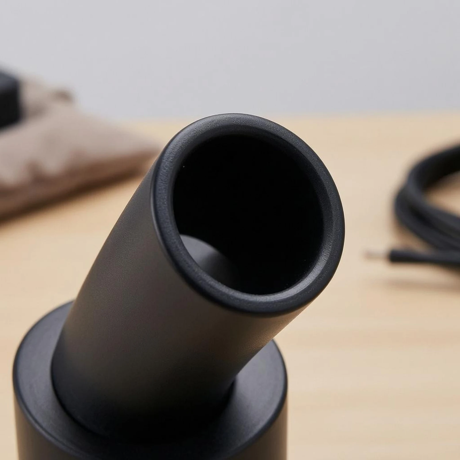 Picture 5: Curved Mouthpiece Ergonomic Silicone Mouthpiece