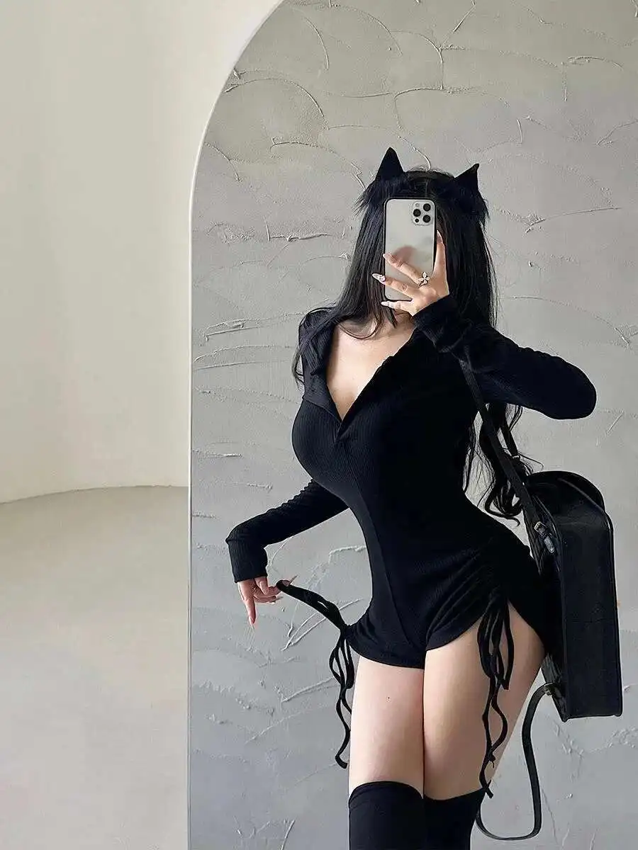 Ragazza con cappuccio piccante monopetto sottile a maniche lunghe con coulisse pieghe tuta pantaloncini moda dolce donna 2024 nuovo CRL7