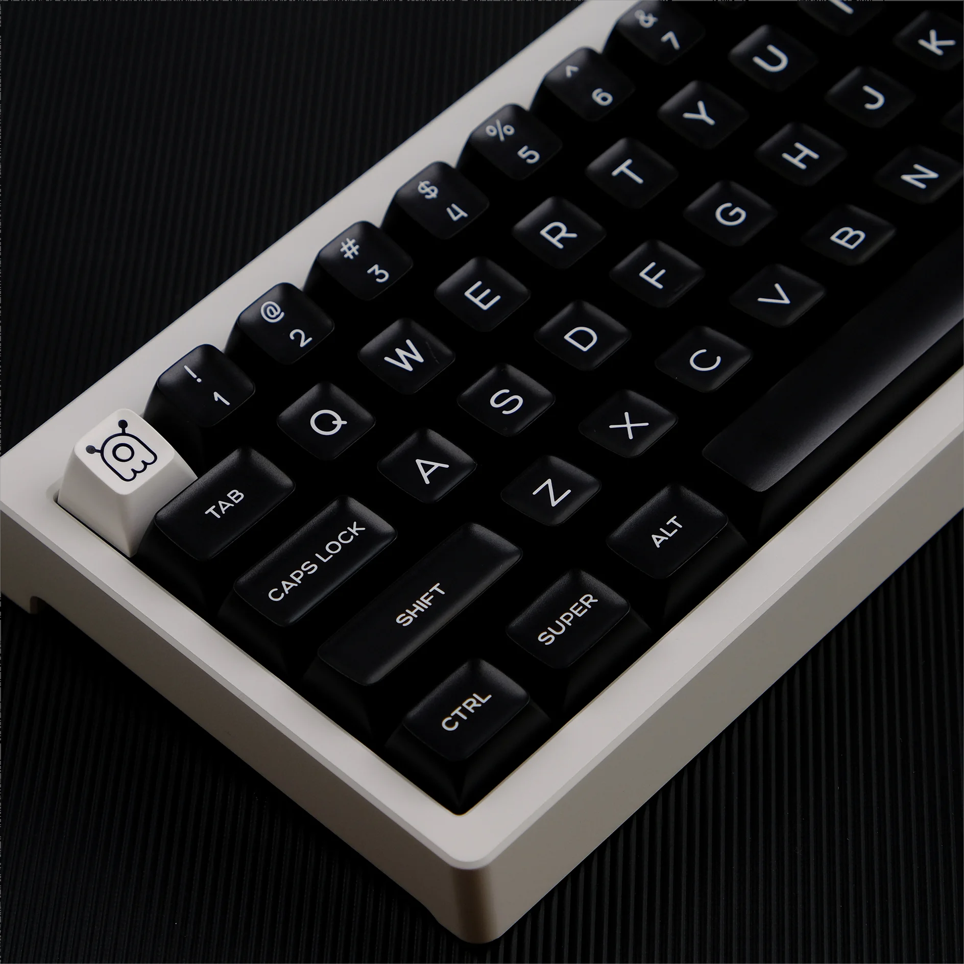 Imagem -06 - Gmk Double Shot Pbt Keycaps Clone Wob Bow Eva02 Sock Gift Perfil Qxa Teclado Mecânico Layout Iso Gaming Alice