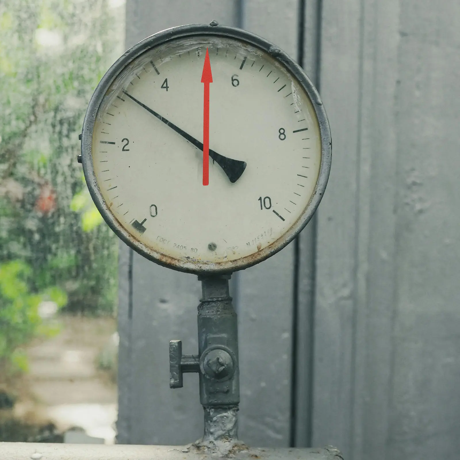 

100 шт. наклеек-стрелок для манометров, самоклеящиеся, водонепроницаемые, для приборной панели, указатели направления, светоотражающие наклейки