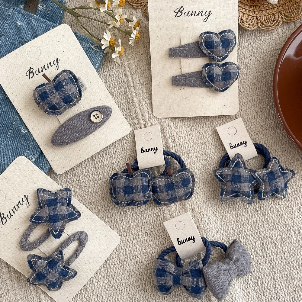 Vintage Plaid Hair Clips 2PCS Gray Blue Apple Design Fabric Snap Clips for Girls Side Bangs Non-Damage Barrettes view 3