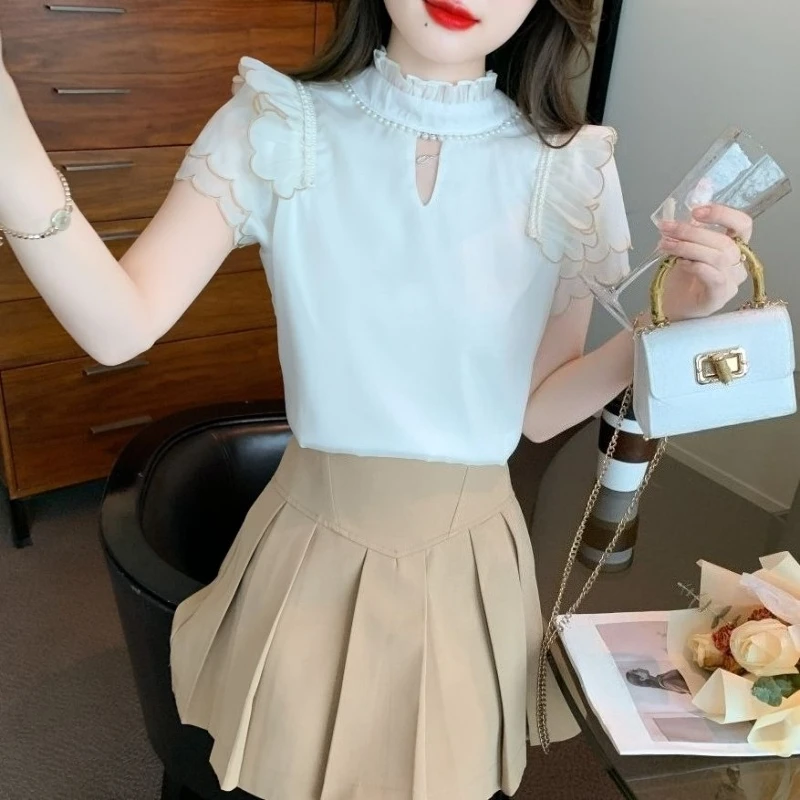 

Elegant Pearl Beaded Short Sleeve Shirt for Women 2026 Summer Chic Tie Front Chiffon Blouse with Versatile Styling