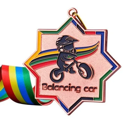 ميدالية سيارة التوازن المثمنة، ميدالية مدرسية رياضية من رقائق الذهب، معلقة على الرقبة، ميدالية للأطفال والكبار