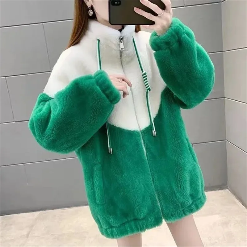 

2023 Winter New Thickened Lamb Fur Grass Outcoat Women's Sheep Cut Fleece Fur One Piece Imitation Fur Splice Cotton Coat Tide