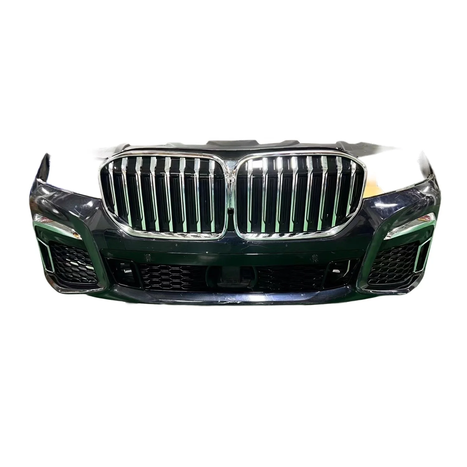 

7 Series F02 to G12 LCI MP style body kit 2009-2015 front bumper headlights side skirts facelift S car