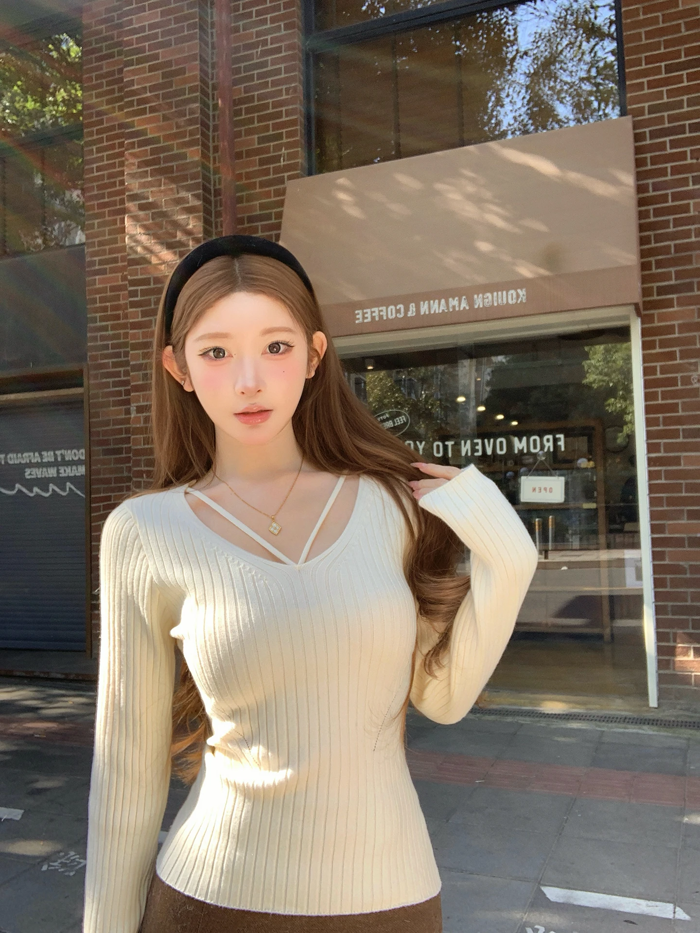 

Женский вязаный свитер Chen Dauyu с длинным рукавом и U-образным вырезом, облегающий, для ношения под одеждой, базовый слой, корейский стиль, для повседневной носки, модный