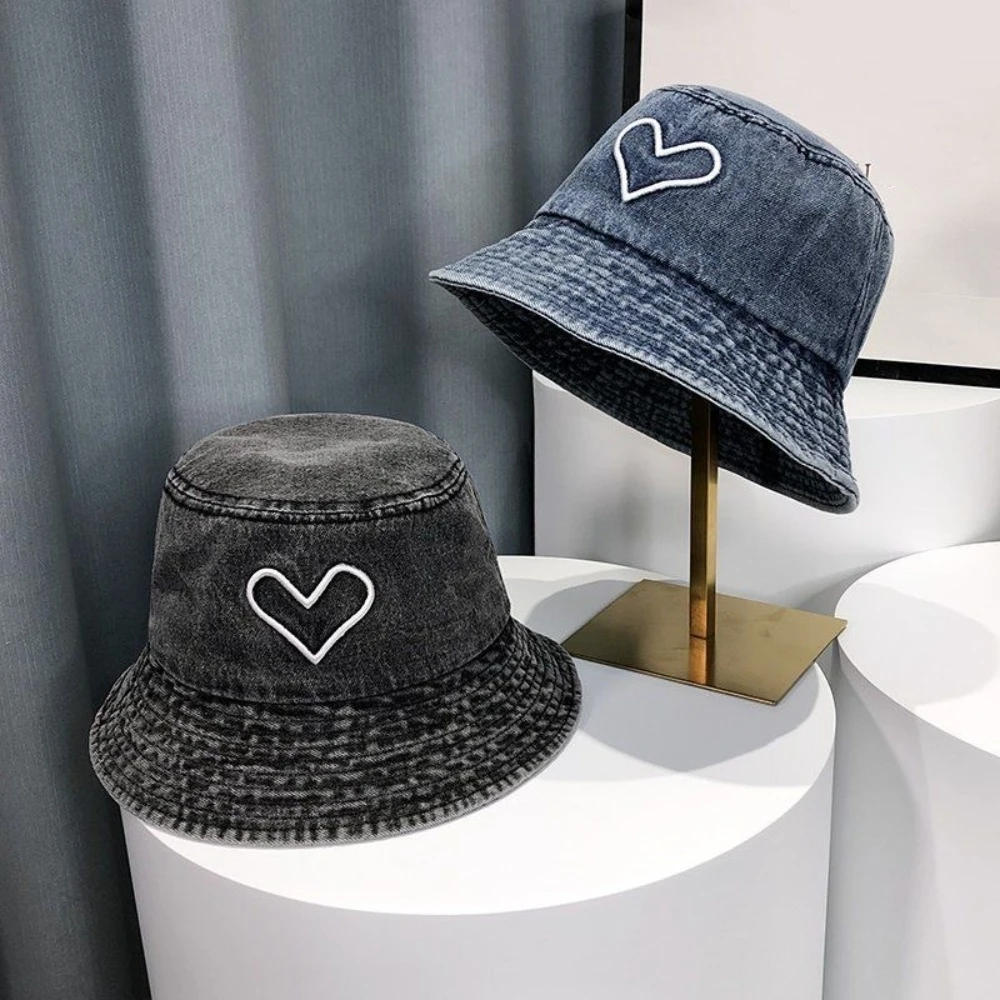 Big Brim Cowboy Fisherman Hat Travel Sunshade Love Heart Denim Bucket Hat Korean Style Sun Helmet Covering Basin Hat Outdoor