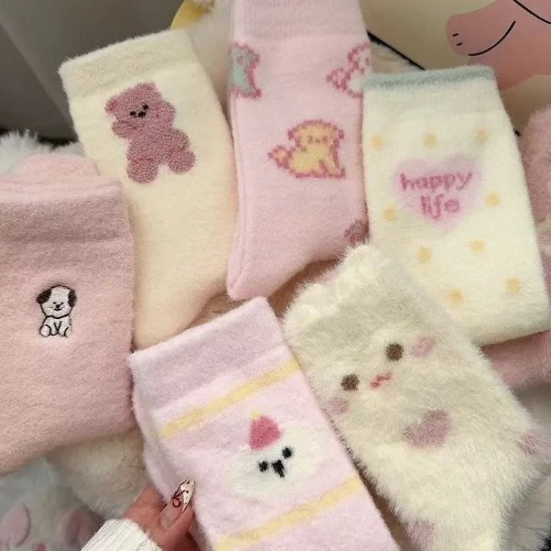 Kawaii-Cartoon-Fuzzy-Socken für Damen – süßer Bär/Hund/Einhorn, weiche, warme, flauschige Socken, gemütliche Wintersocken, Geschenk für Zuhause und draußen, Mädchen – Detail 1