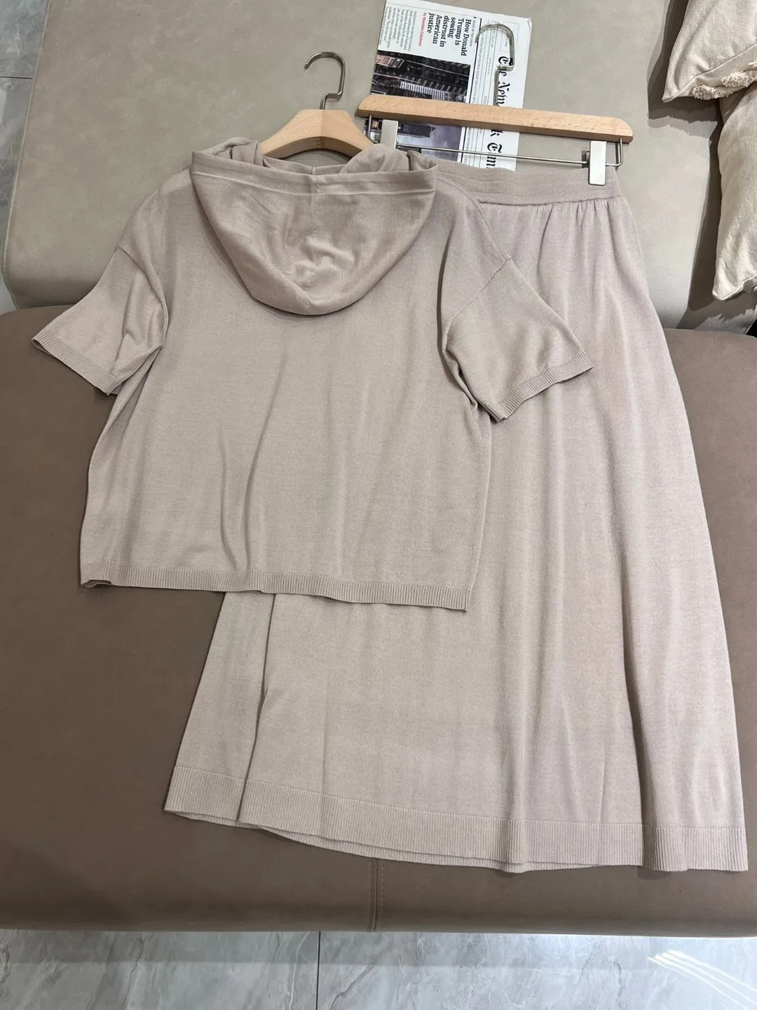Spring Summer 2025 Women's Skirt Set Lightweight Knitted Short Sleeve Hooded Cardigan + Elastic Waist Skirt 2-Piece Set