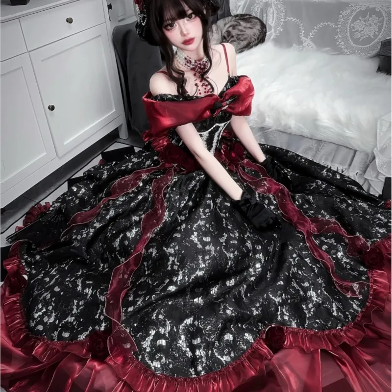 

Red flower married female adult heavy tail pommel skirt