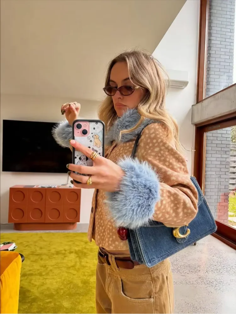 Women Casual Deer Print Faux Fur Cropped Jacket Blue Contrast Lapel Cuff Button Up Fluffy Warm Coat 2026 Winter Street Outfit