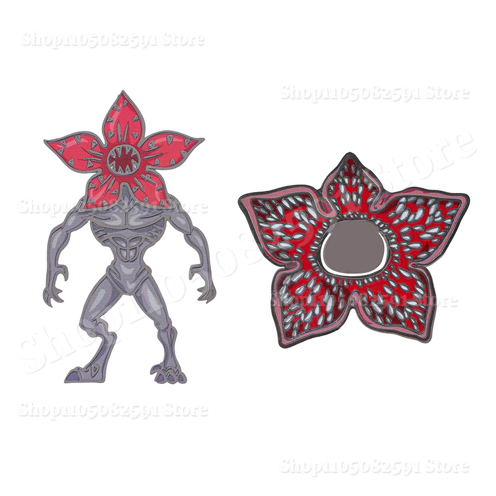 

Weird Flower Cartoon Shaped Metal Badge, Dark Style Creative Brooch, Desktop Bookshelf Decoration for Halloween&Christmas Gifts