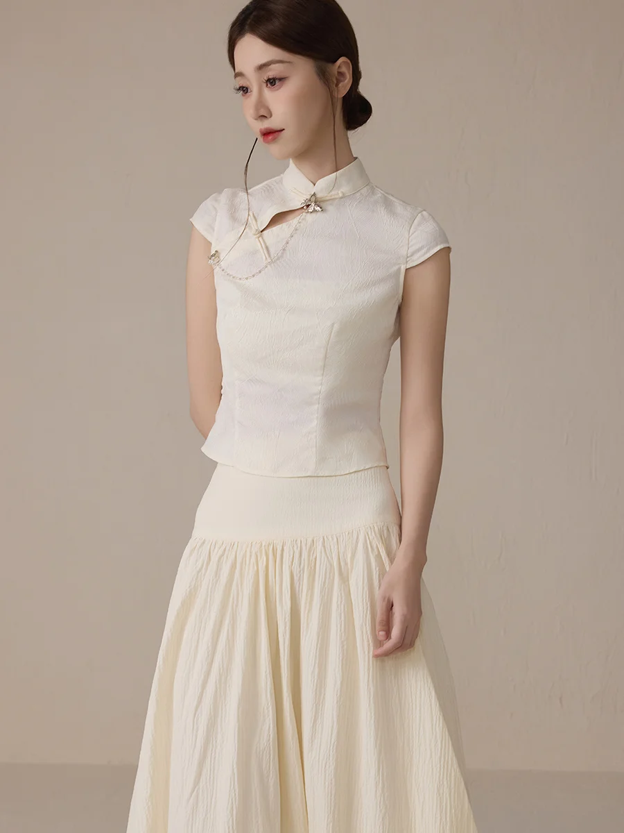 

ONMOON New Chinese Sle ort Sve T-irt Women's Flag Dr Collar Top in Beige 2025 Spring Summer New National Sle Bu...