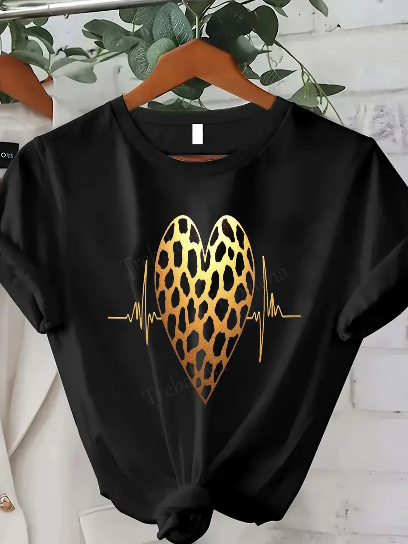 

Women T-shirt Golden Leopard Heart EKG Print Women's Casual T-Shirt