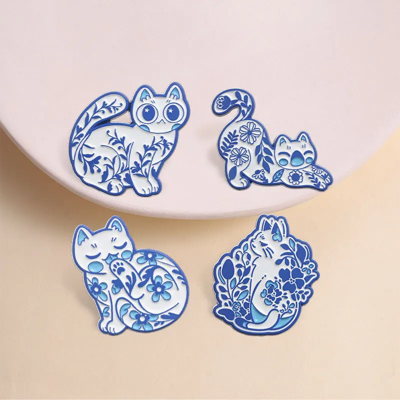 Blue White Floral Cat Enamel Pins Vintage Porcelain Kitten Cartoon Animal Brooches Lapel Backpack Badge Jewelry Gifts for Friend