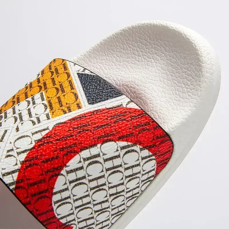 CH 멀티 장면 유니버설 여성의 실리콘 비치 신발 여성 슬리퍼 새로운 패션 편지 인쇄 플립 플롭 비치 신발