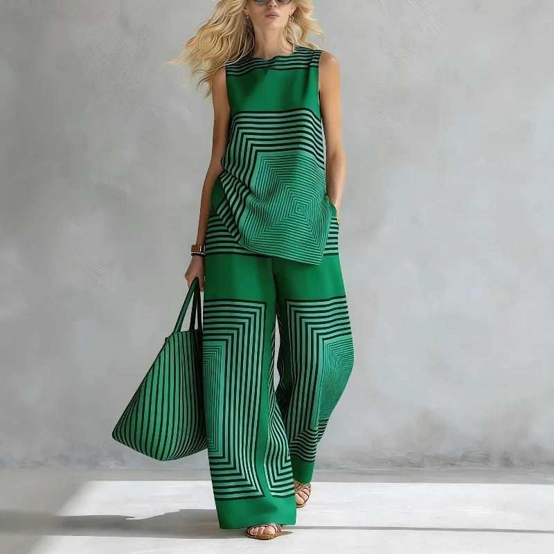 Spring Summerurban Loose Suit From Amazon To Europe  America, Fashionable and Stylish, Light Sleeveless Top and Wide-leg Pants.