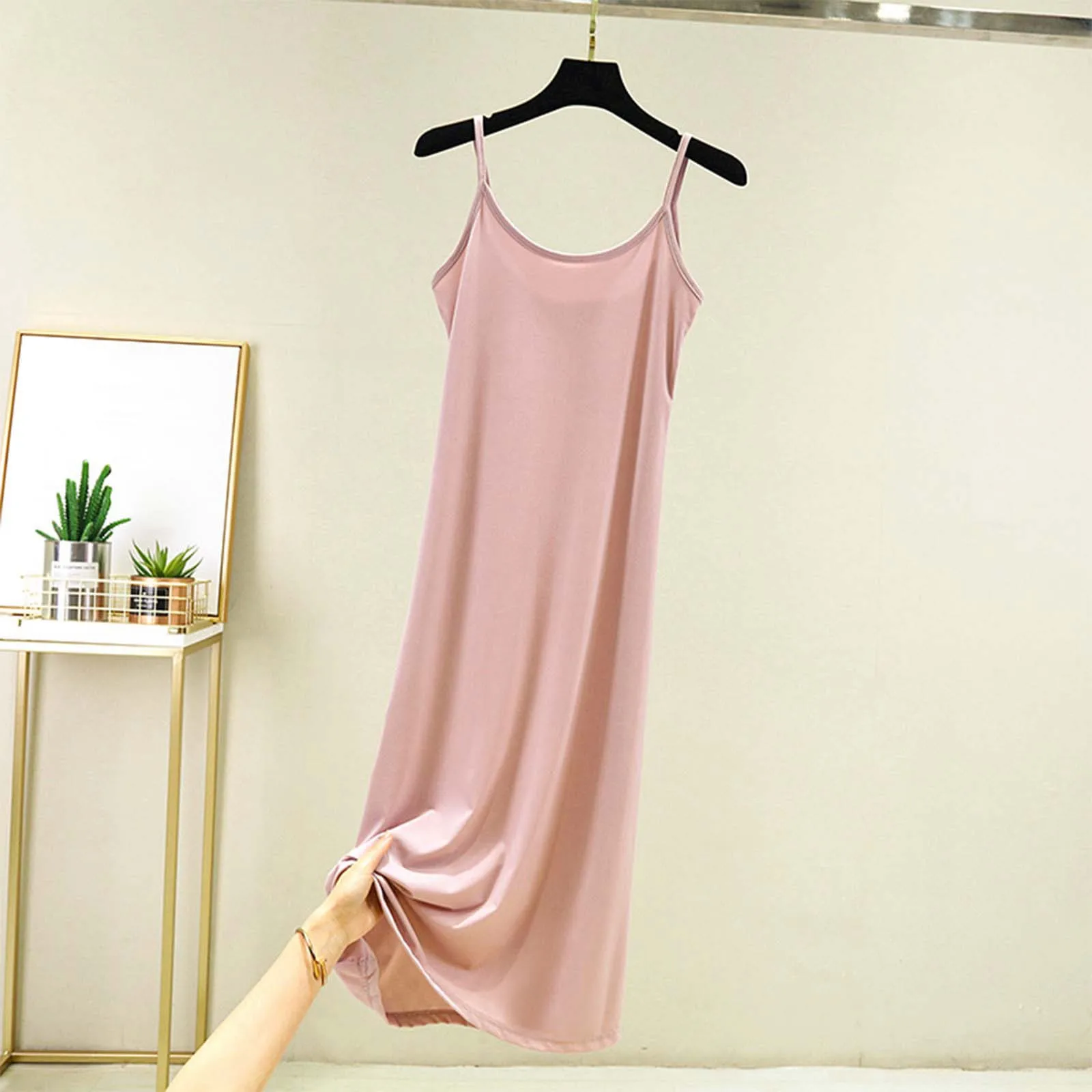 Seamless Full Slips Under Dress Women Summer Sleeveless Ice Silk Underskirt Sexy Slim Strap Solid Color Plus Size Nightdress