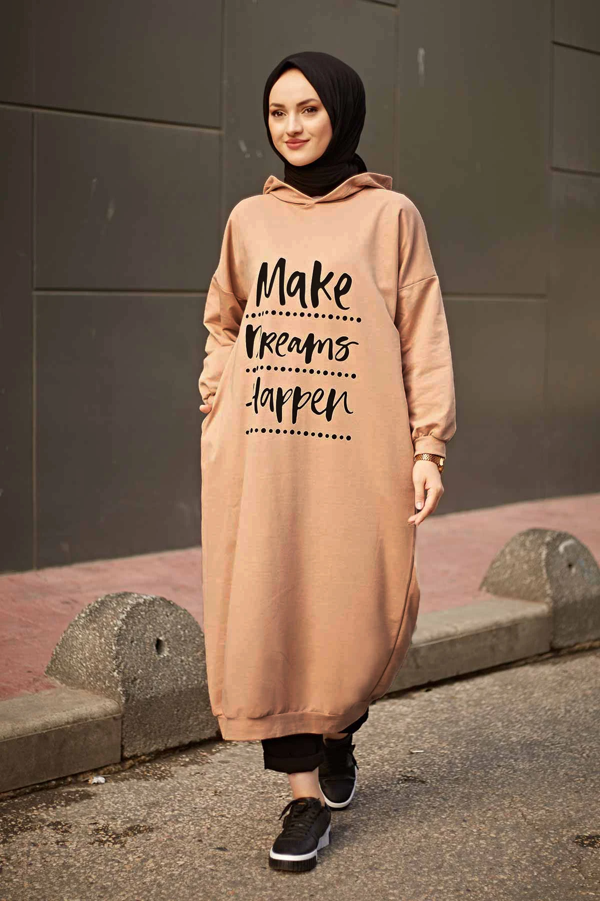 

Lettering Printed Long Sports Tunic-Camel