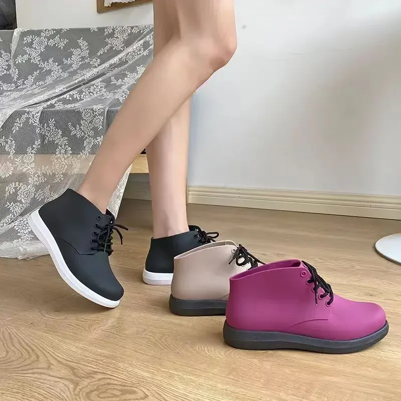 Damskie buty przeciwdeszczowe 2024 Wiosna Jesień PVC Wodoodporne buty Moda Jednolity kolor Kobiece buty za kostkę Kobiety Jesień Buty