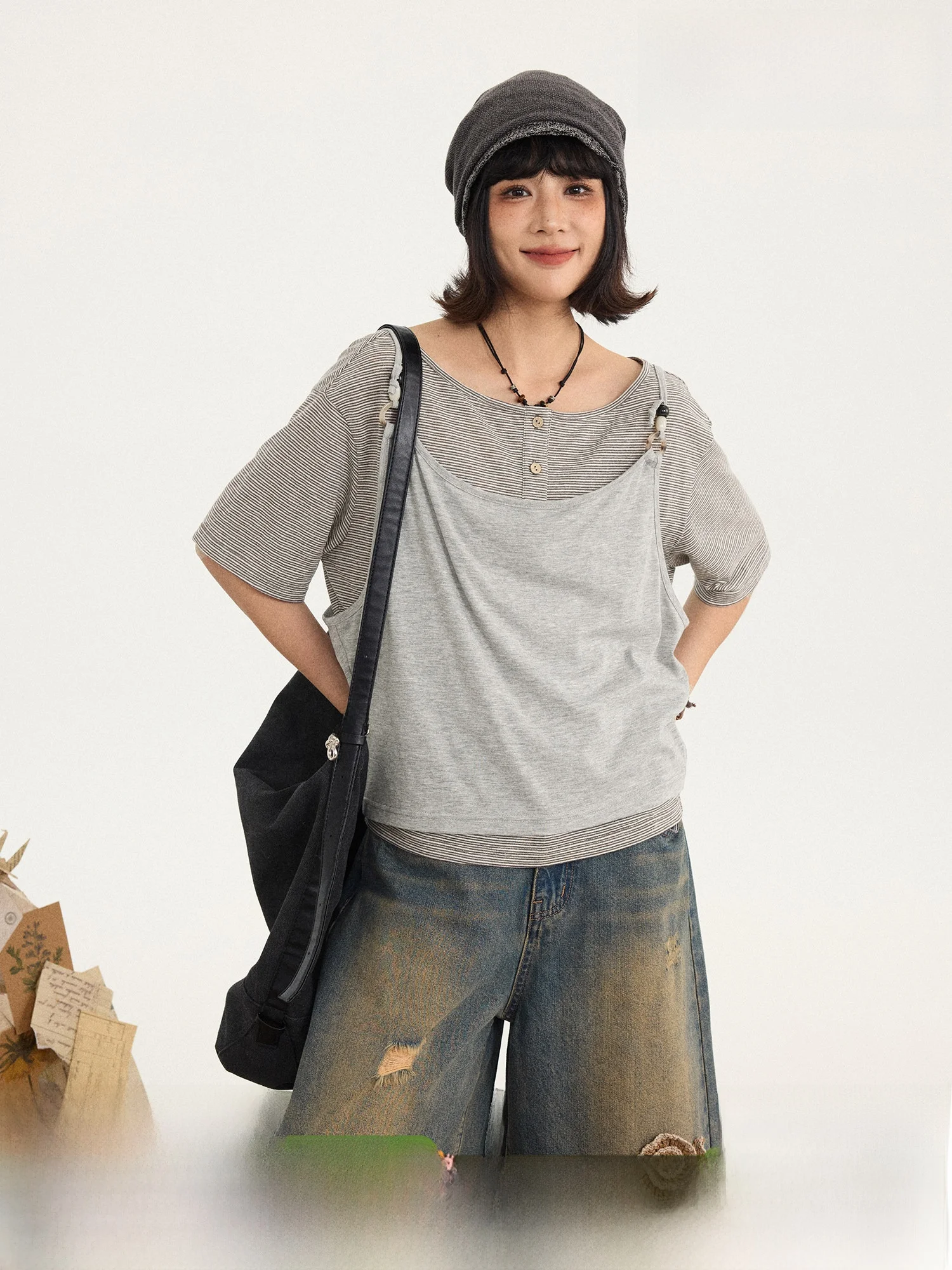 

Непринужденная полосатая футболка с вырезом-халтером и свободными плечами, женская, летняя, повседневный стиль, из смесового хлопка и полиэстера, с коротким рукавом