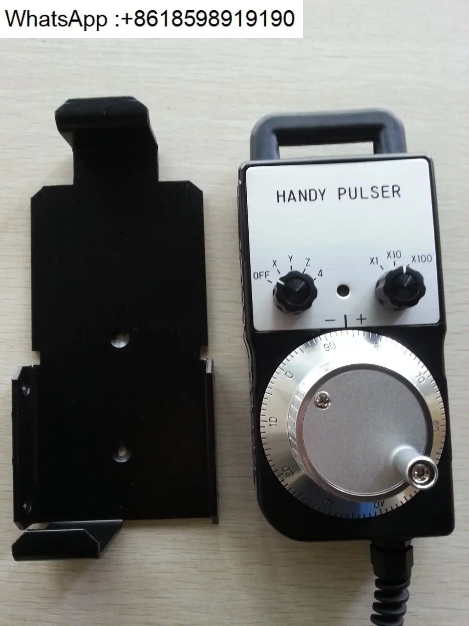 HP-L01-2Z9-PL0-300-00 استيراد أصلي للتحكم السري NEMICON الياباني الجديد