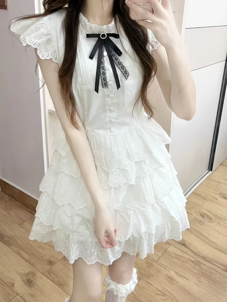 Korean Dress Online Shopping: The Ultimate Guide to This Preppy White Lace  Dress for Everyday Elegance