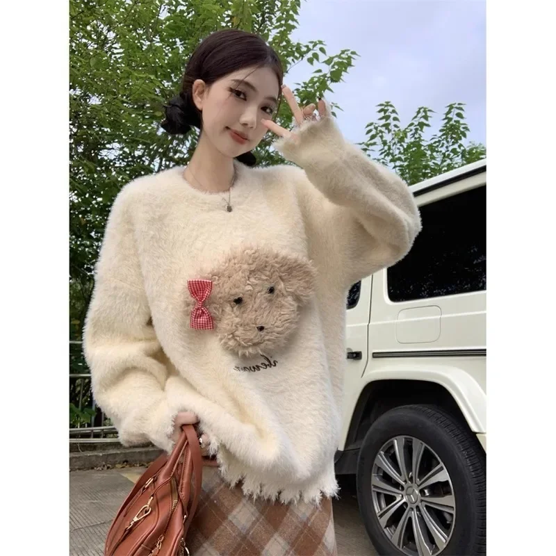 Soft Waxy Pullover Sweater Women Autumn and Winter 2024 Sweet Three-dimensional Bear Design Sense Loose Long-sleeved Knitted Top