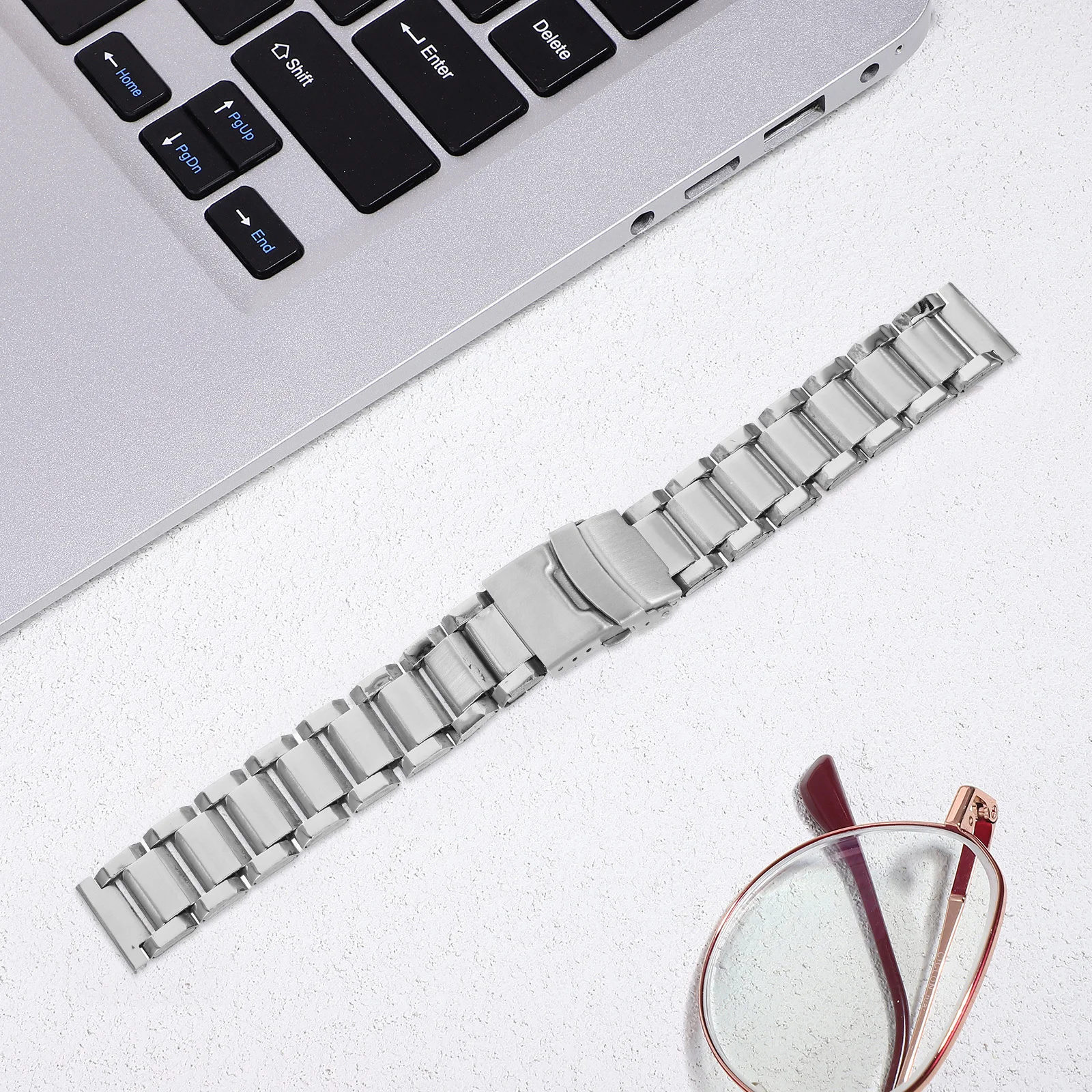 

Stainless Steel Watch Band Deployant Clasp Adjustable Heavy Duty Metal Watch Strap Mens Sports Casual Formal 20mm