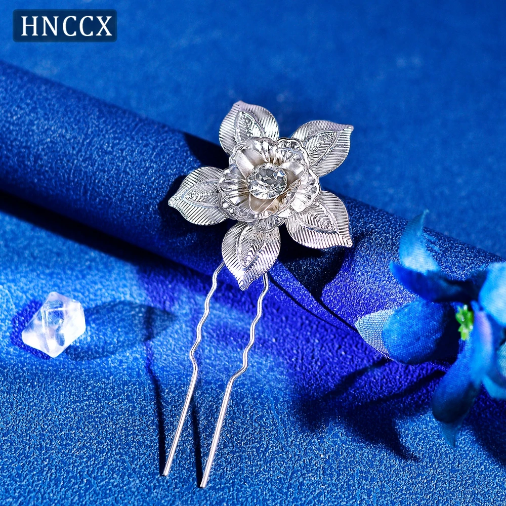 

HNCCX Trendy Wedding Alloy Flower Hairpin Handmade Rhinestone Tiaras Bride Insert Hair Clips Hair Jewelry Bride Headwear CP776