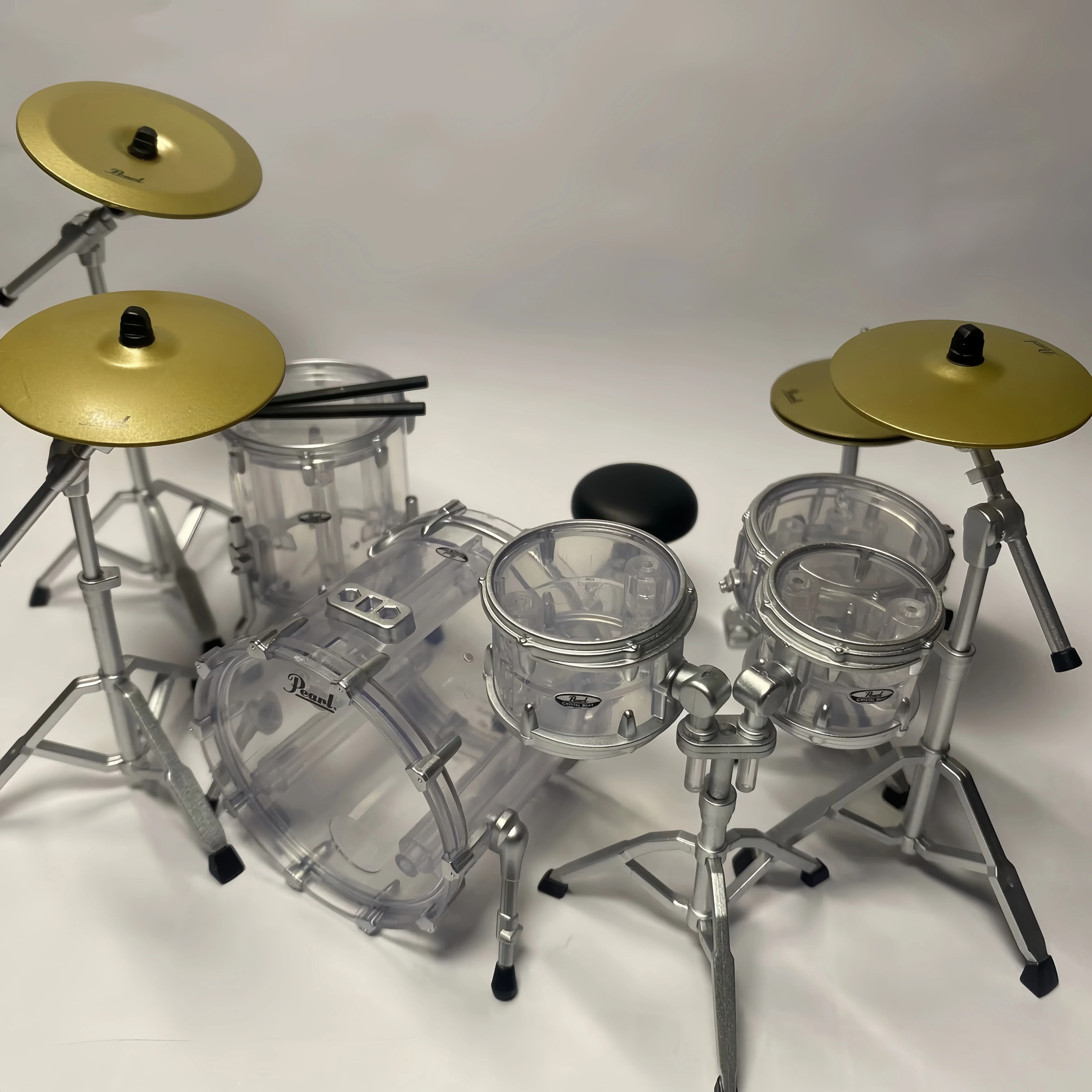 

Authentic Bandai Miniature Model - Pearl Drum Set, Jazz Drums Series 2 (Desktop Decor, Gashapon) In Stock
