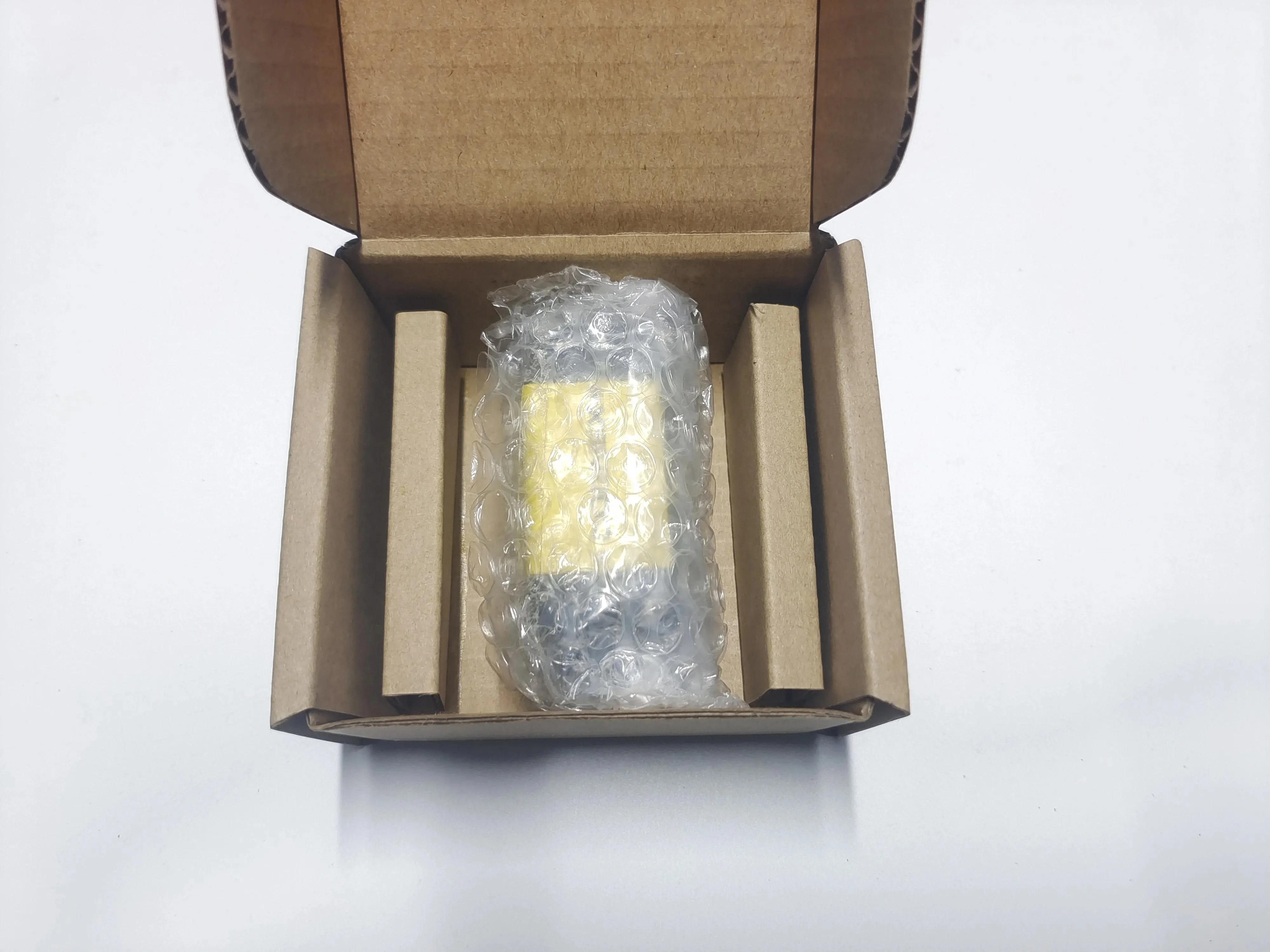 IS8200M-363-40 IS8200M