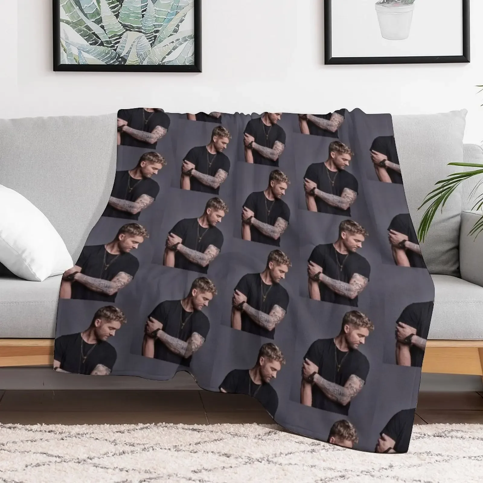 lar3 Brett ry Young sommer tour 2019 Throw Blanket Luxury Designer Moving warm for winter Extra Large Throw Blankets