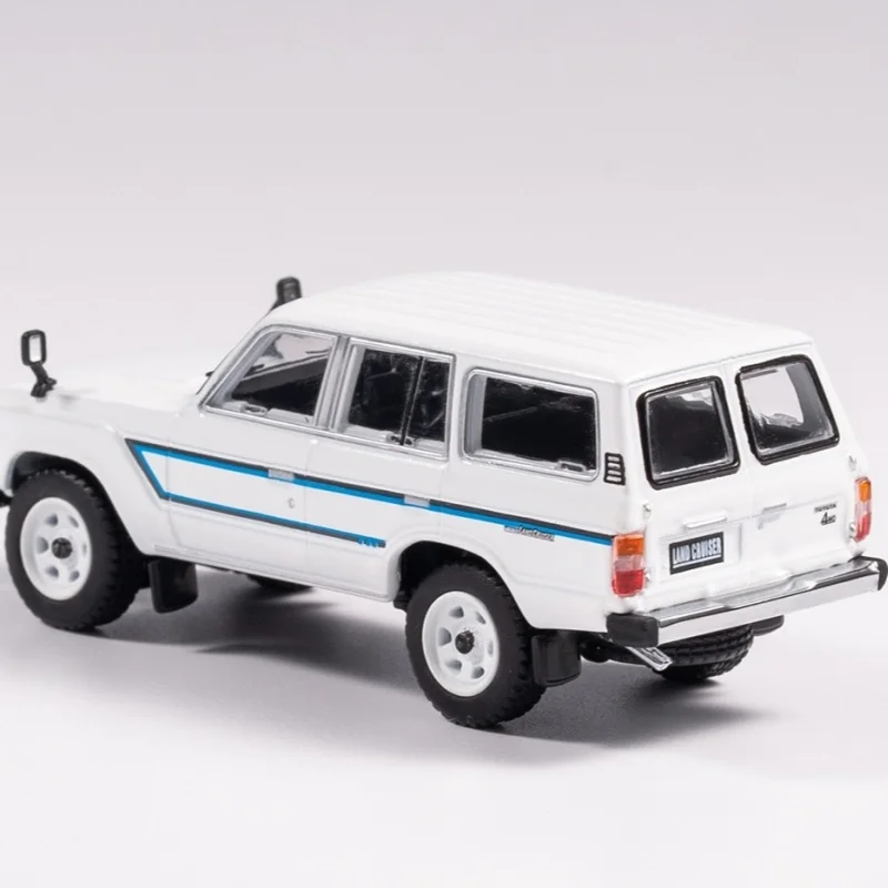 GCD 1:64 alloy car model Land Patrol LC60