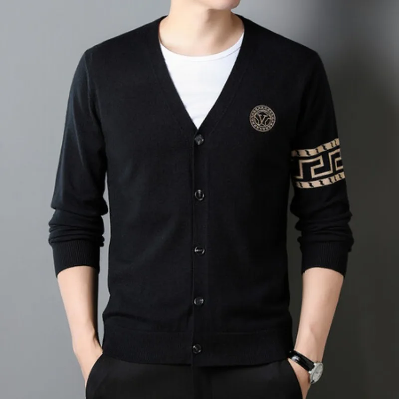 

Popular Autumn New Fashion Casual Knitwear Sweater Long Sleeved V-neck Cardigan Jacket Solid Color Men's Jacquard Pattern