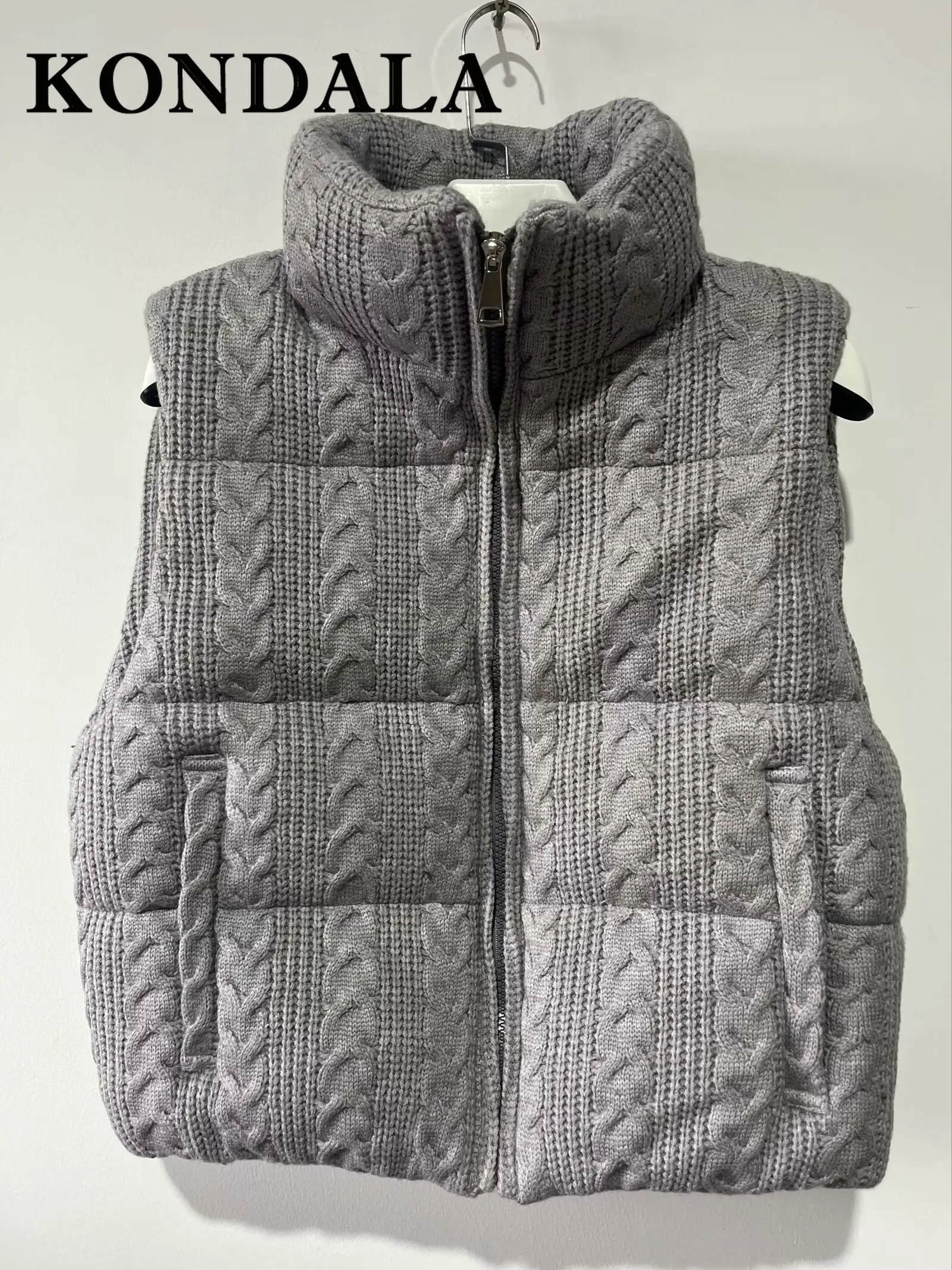 Kondala moda 2025 inverno sólido algodão colete malha zíper streetwear gola alta bolsos sem mangas jaqueta casual chique outwear