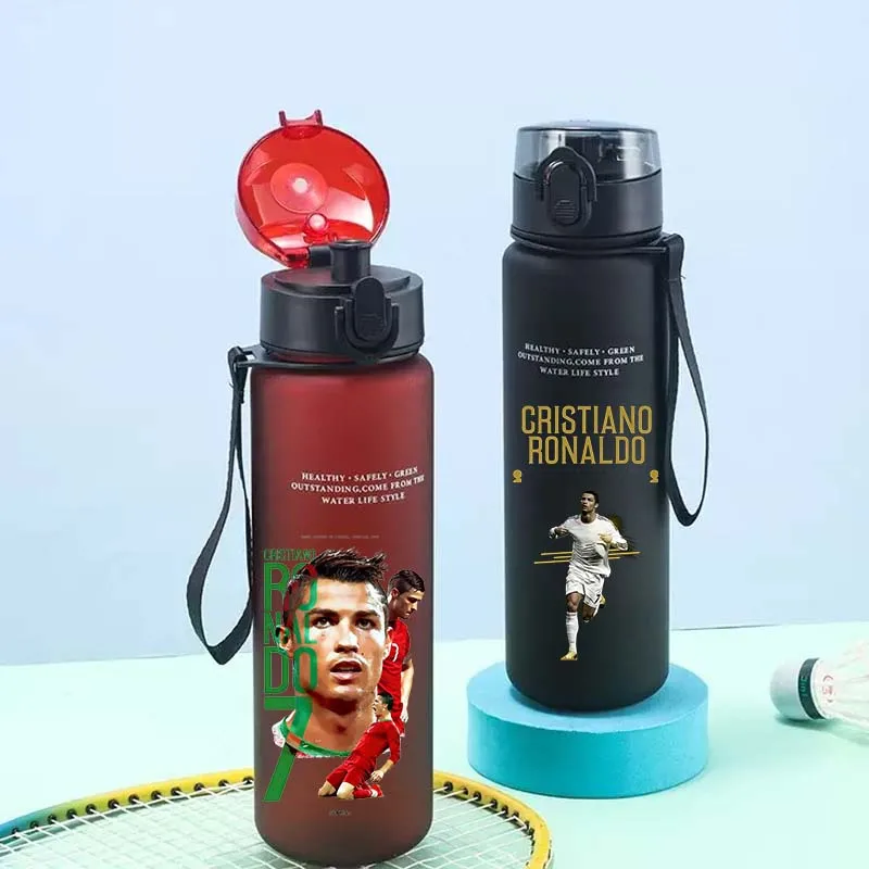 

Cristiano Ronaldo CR7 Straw Cup Children's Water Bottle with Lifting Rope Bouncing Bumtler Large Capacity Plastic Jars Gifts