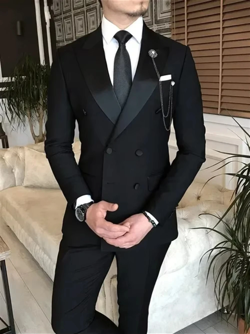 2 PCS Black Men's Formal Business Wedding Groom Tuxedo Peak Lapel Double Breasted Jacket And Pants Set for Party Prom Dinner