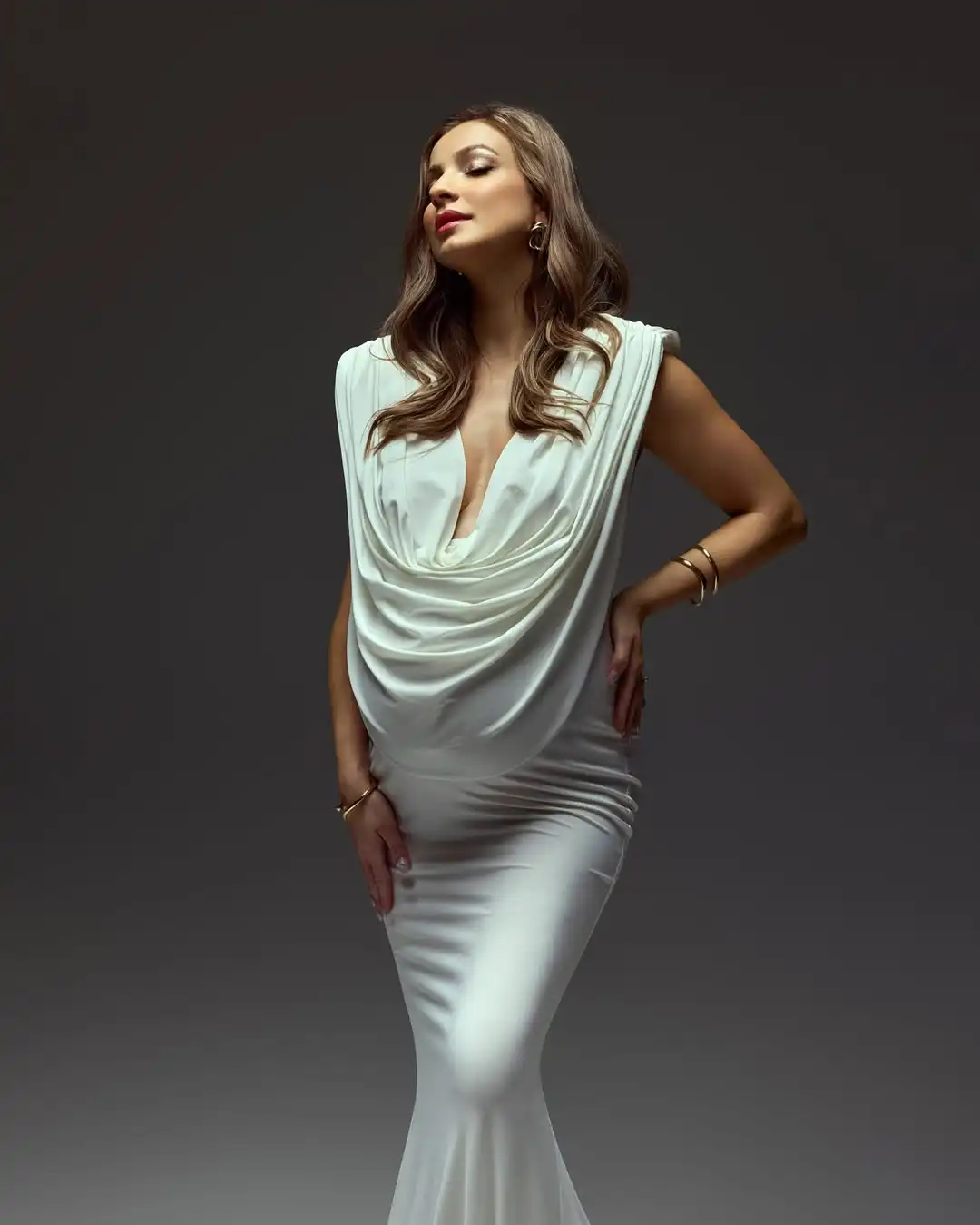 Elegant Pile Collar Mermaid การตั้งครรภ์ผู้หญิงชุด Bodycon ยืดชุดอาบน้ําเด็กฤดูร้อนคลอดบุตรถ่ายภาพ Maxi ชุด